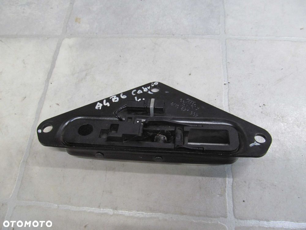 AUDI A4 B6 B7 CABRIO ZAMEK RYGIEL DACHU LEWY 8H0871397 - 2