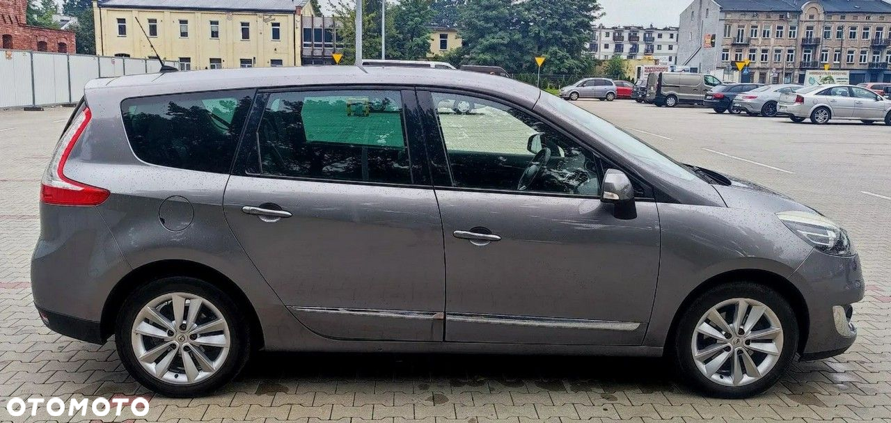 Renault Grand Scenic - 5