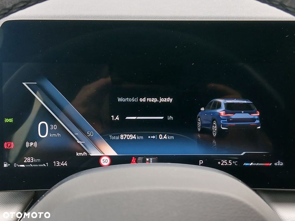BMW X1 sDrive18d - 26
