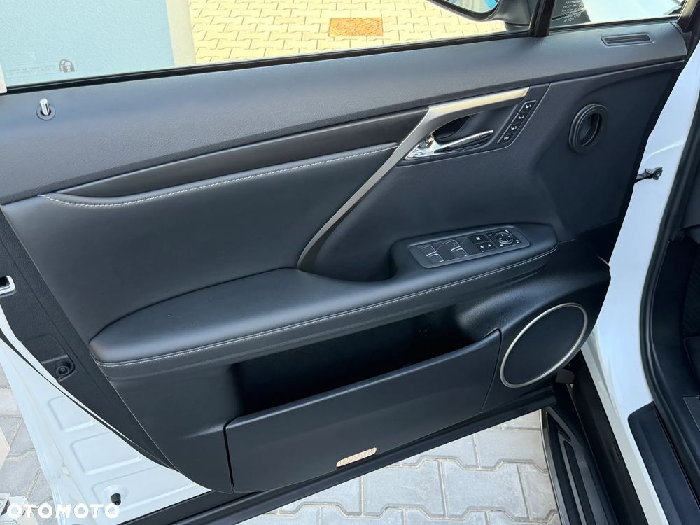 Lexus RX 450h F-Impression - 37