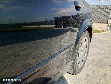 Audi A4 Limousine - 4