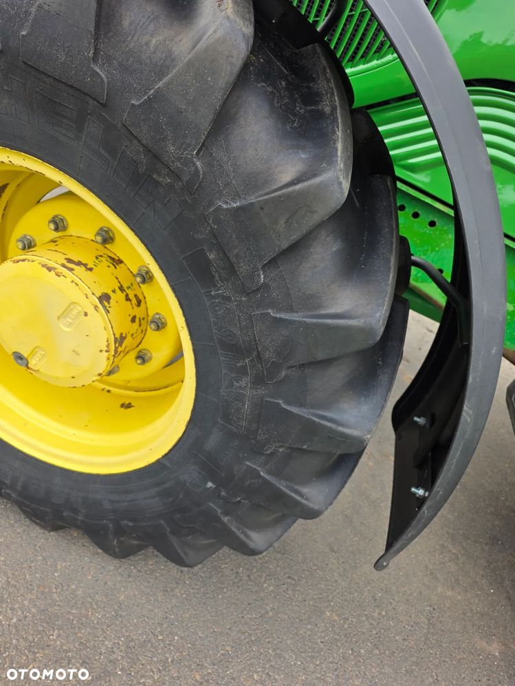 John Deere 6520 PREMIUM POWERQUAD - 13