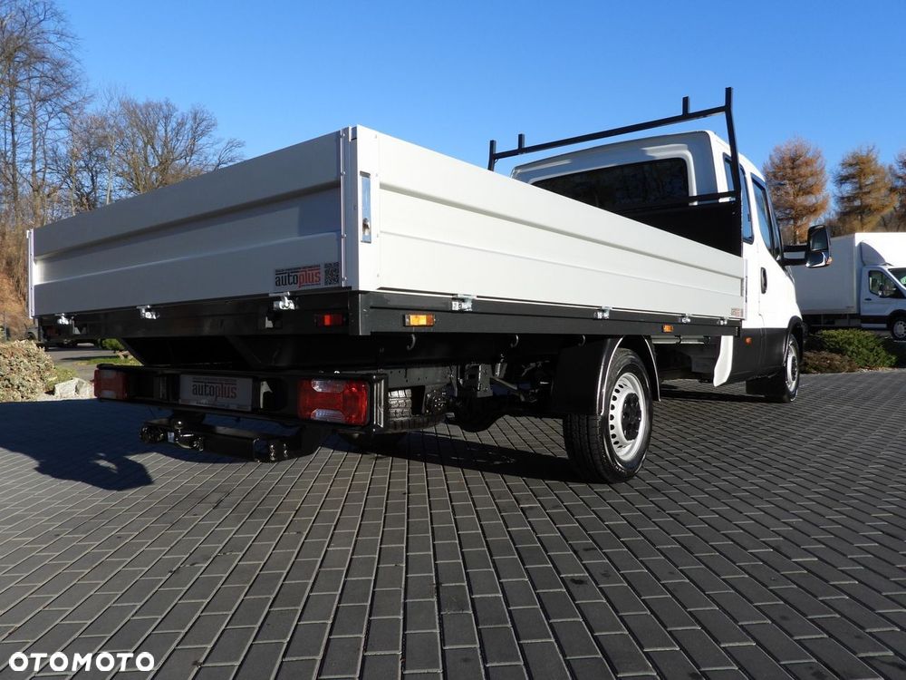 Iveco DAILY 35S14 SKRZYNIA PODWÓJNA KABINA DOKA 7 MIEJSC TEMPOMAT KLIMATYZACJA  140KM - 17