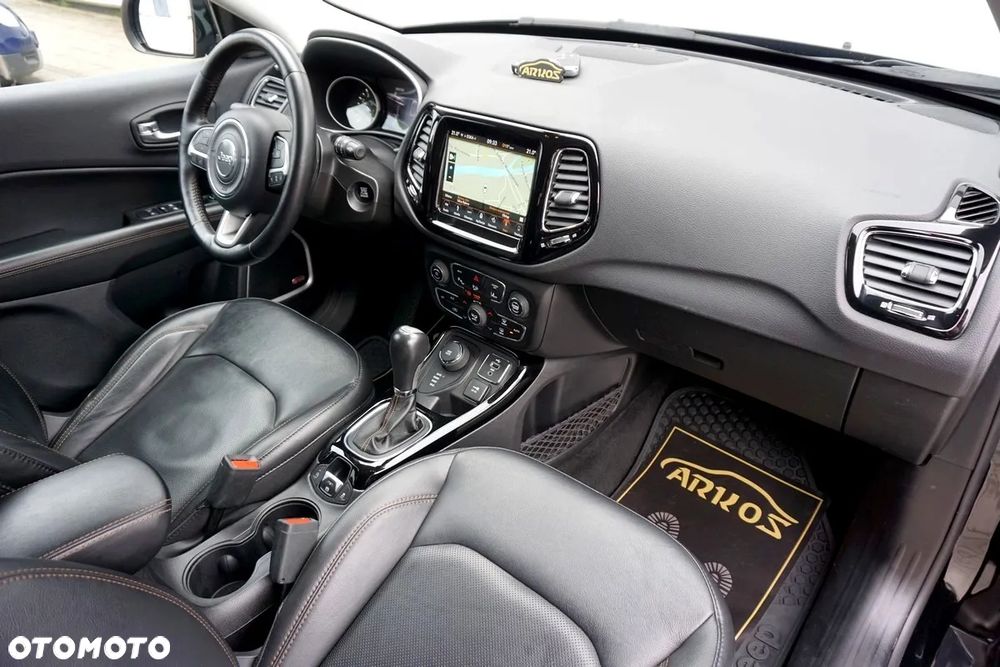 Jeep Compass 1.4 TMair Limited 4WD S&S - 34