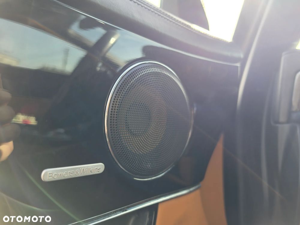 Jaguar XJ 3.0 D V6 Portfolio - 15