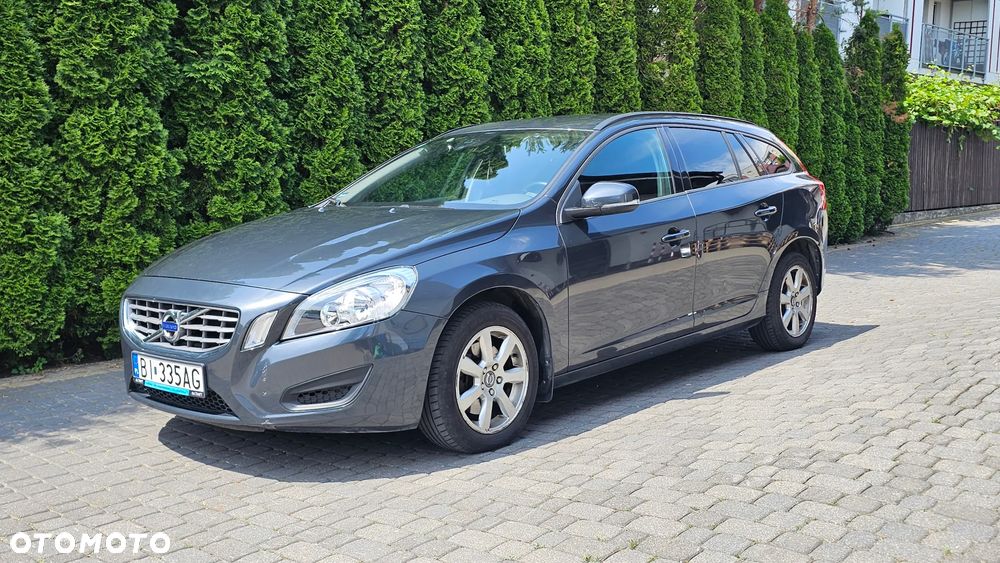 Volvo V60 D3 Momentum - 1