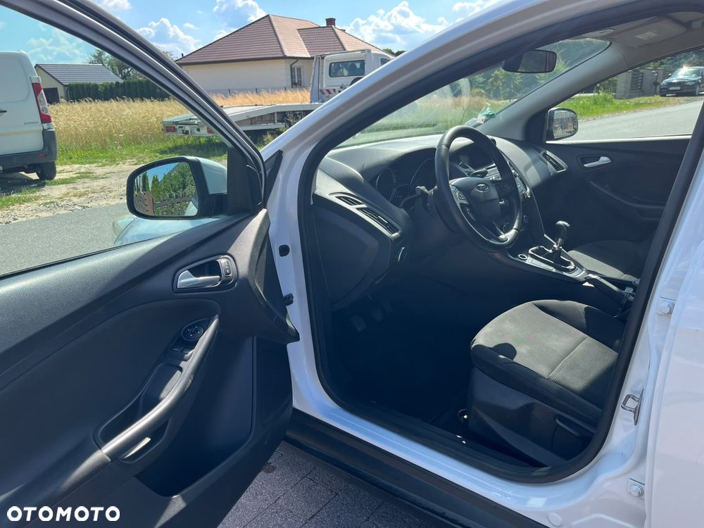 Ford Focus 1.5 TDCi DPF Start-Stopp-System Trend - 11