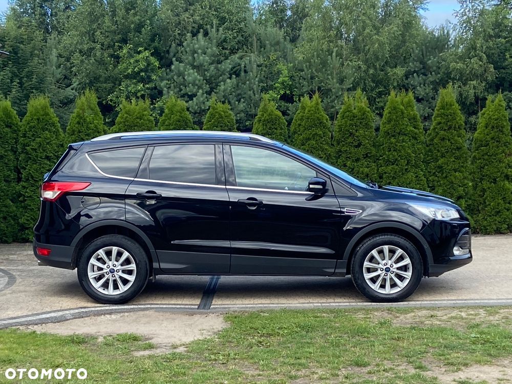 Ford Kuga 2.0 TDCi 4x4 Titanium - 4