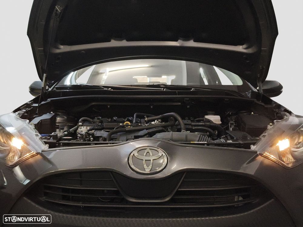 Toyota Yaris 1.5 HDF Comfort Plus - 36