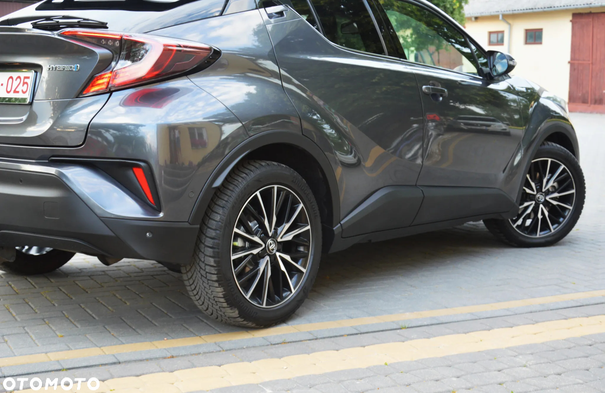 Toyota C-HR 1.8 Hybrid Premium - 9