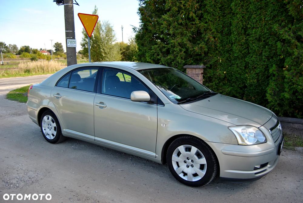 Toyota Avensis 1.8 VVT-i Sol - 7