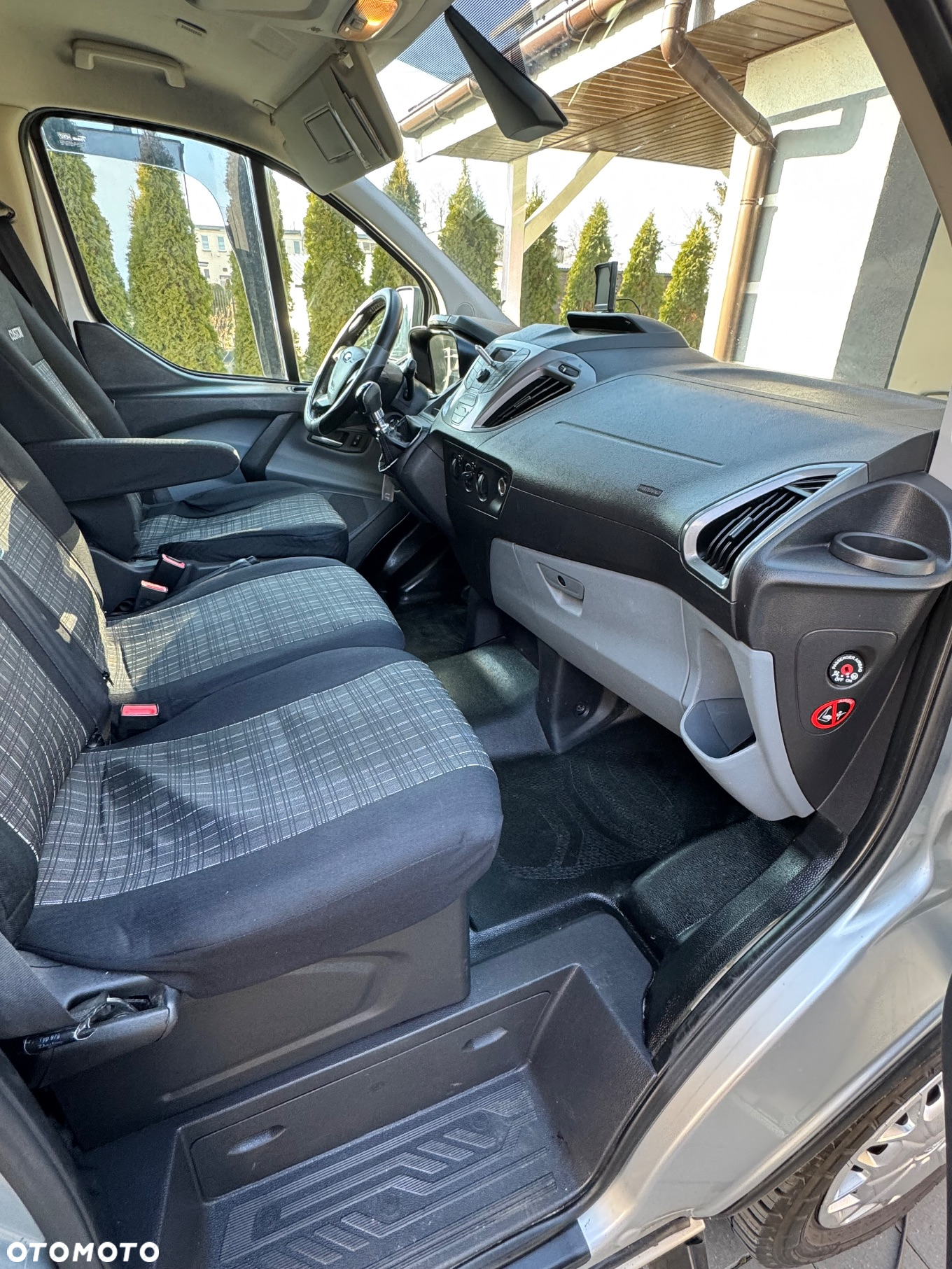 Ford Transit Custom - 11