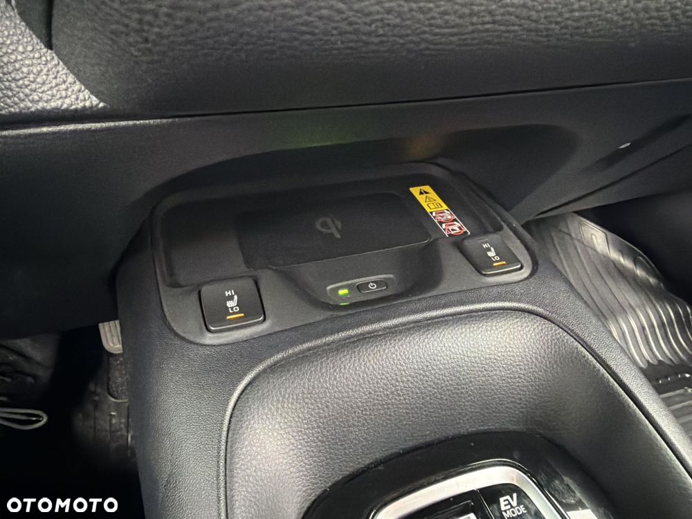 Toyota Corolla 1.8 Hybrid Comfort - 16