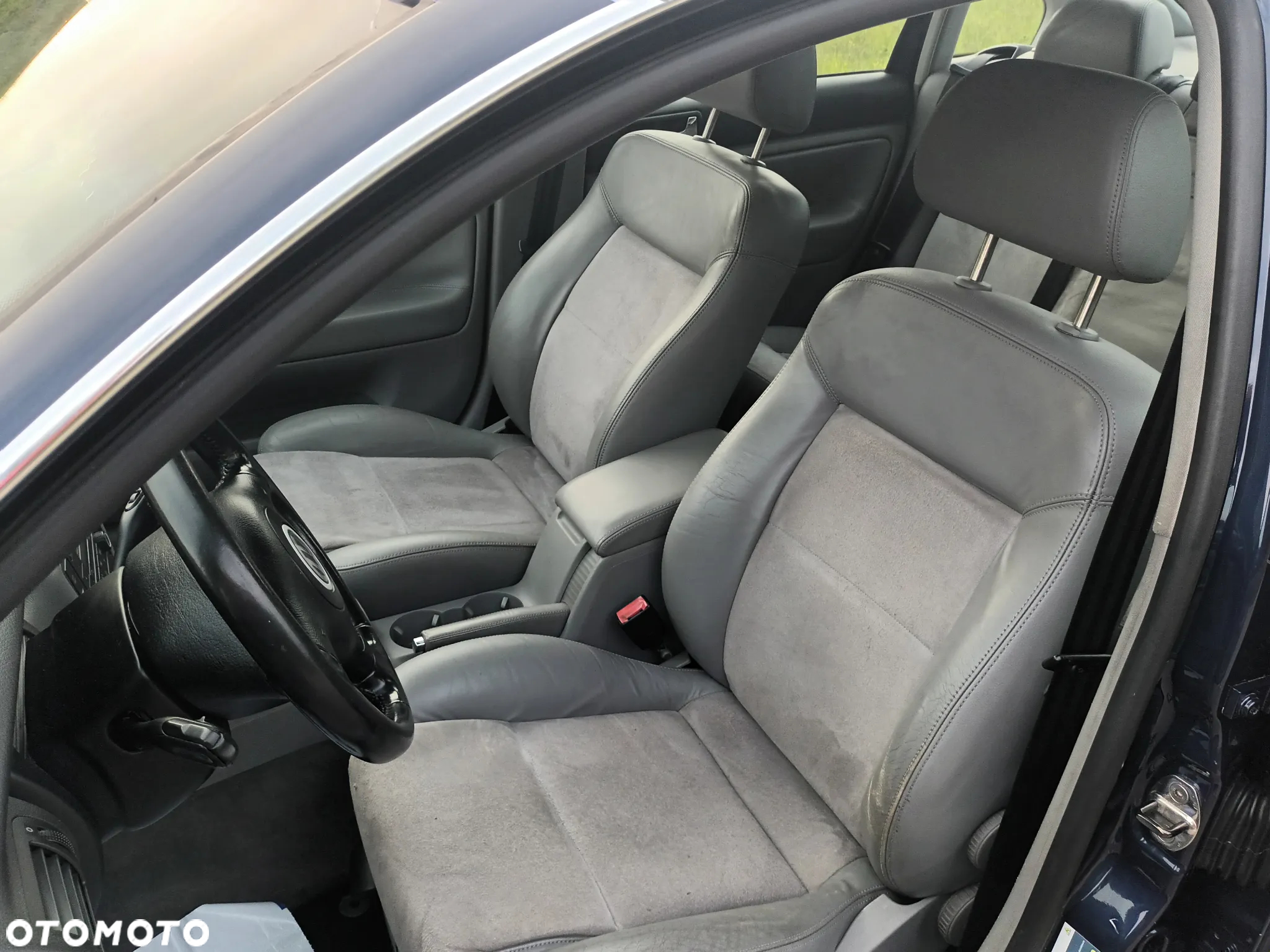 Volkswagen Passat - 26