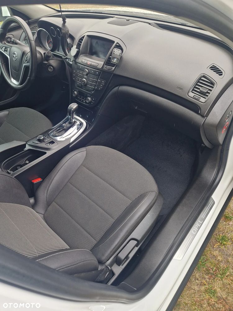 Opel Insignia 2.0 CDTI Cosmo - 8
