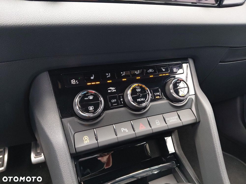 Skoda Karoq 1.5 TSI ACT Sportline DSG - 25