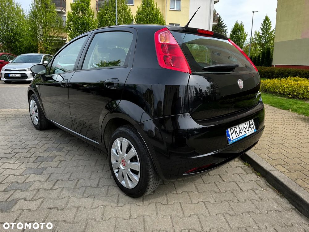 Fiat Grande Punto - 4