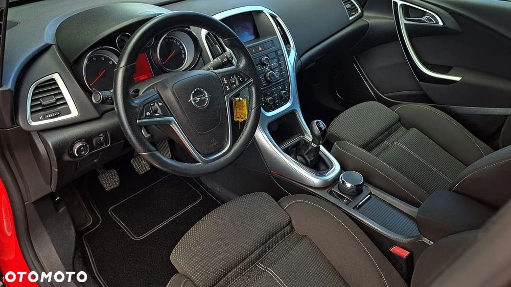 Opel Astra 1.4 Turbo Cosmo - 6