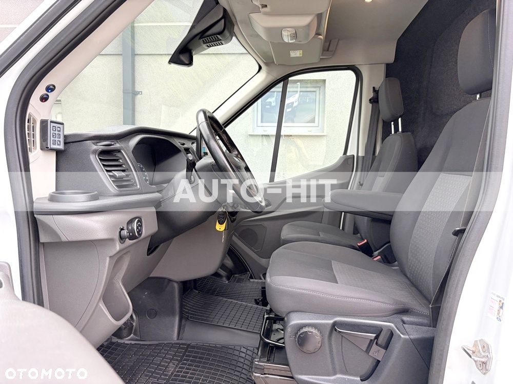Ford Transit - 7