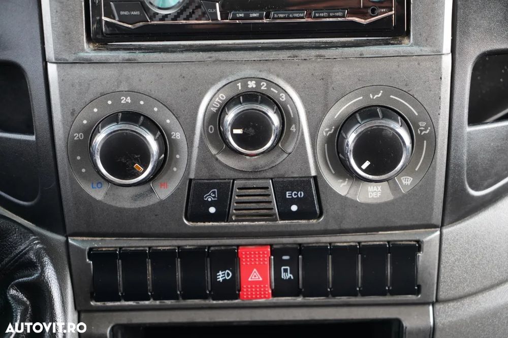 Iveco DAILY 35-130 / BASCULATOR / CU DOUA OPȚIUNI - 7 LOCURI / DOUĂ LOCURI / MANUAL / IMPORTAT - 29