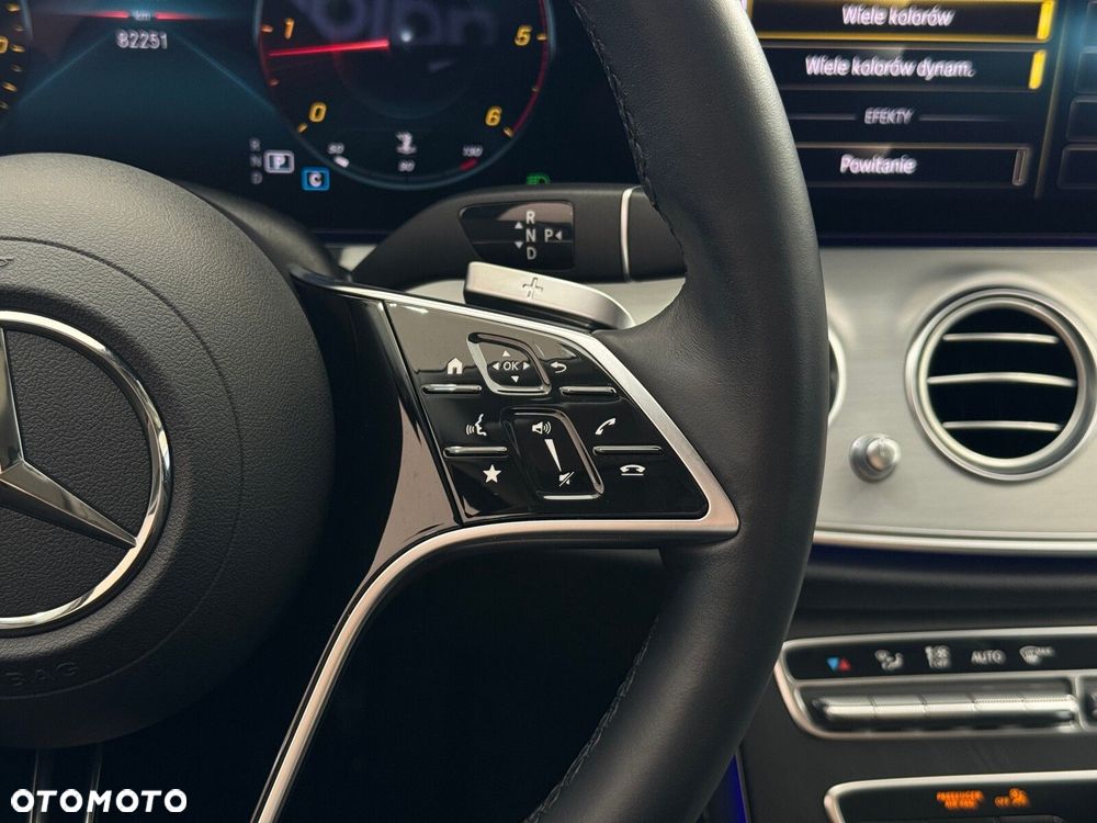 Mercedes-Benz Klasa E 220 d 4-Matic AMG/Avantgarde - 23