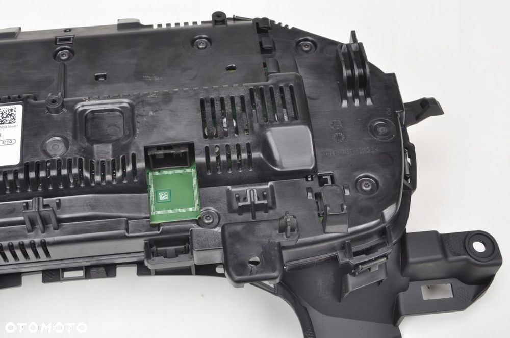 BMW G20 330e 2.0 LICZNIK ZEGARY 8709815 19R UK - 9