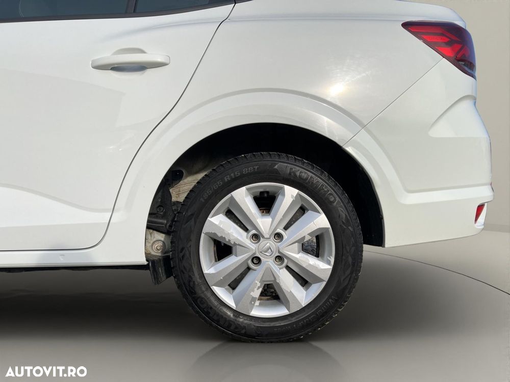 Dacia Logan TCe 90 MT6 Expression - 31