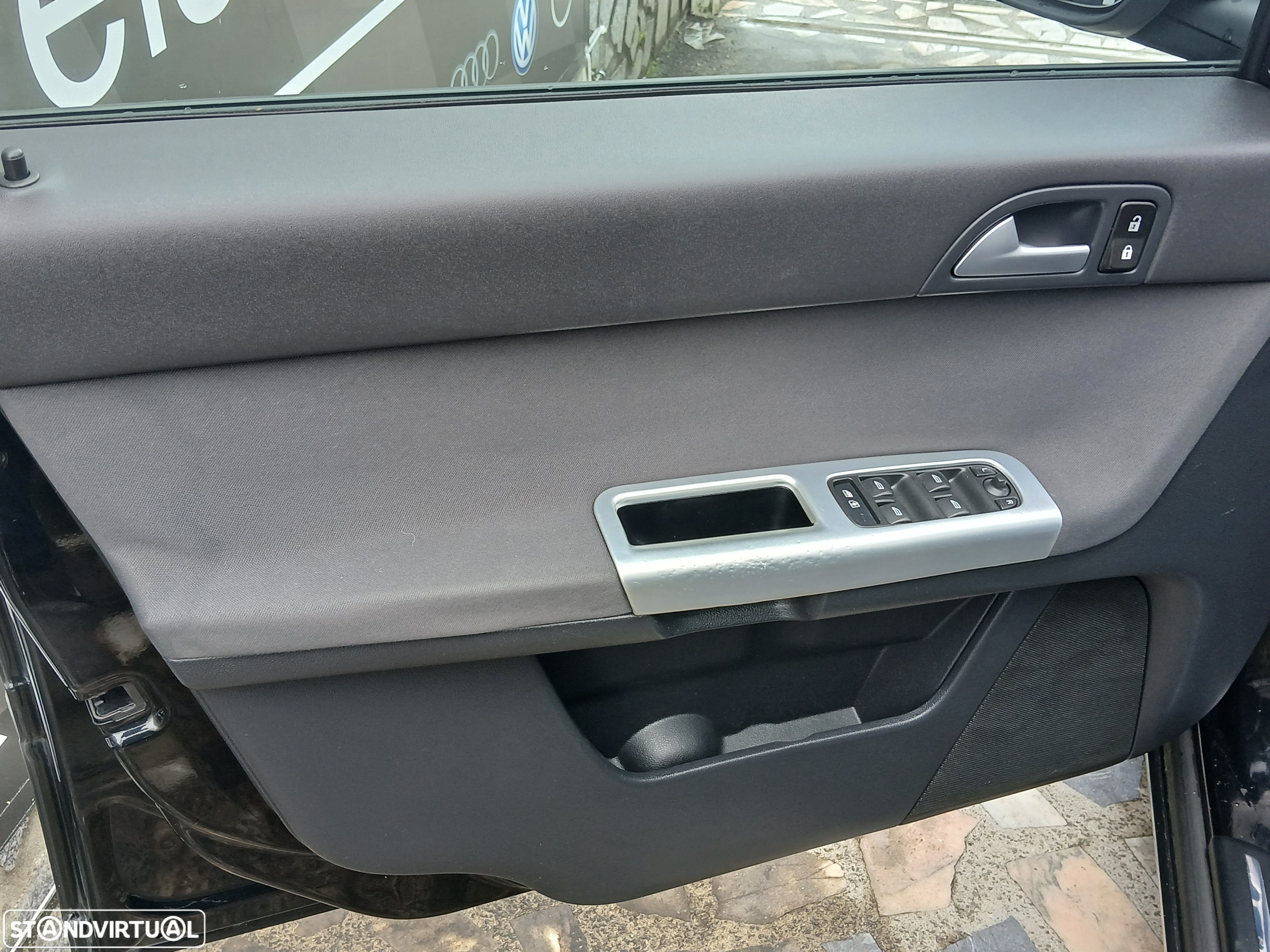 Volvo V50 1.6 D Drive Momentum Start/Stop - 26
