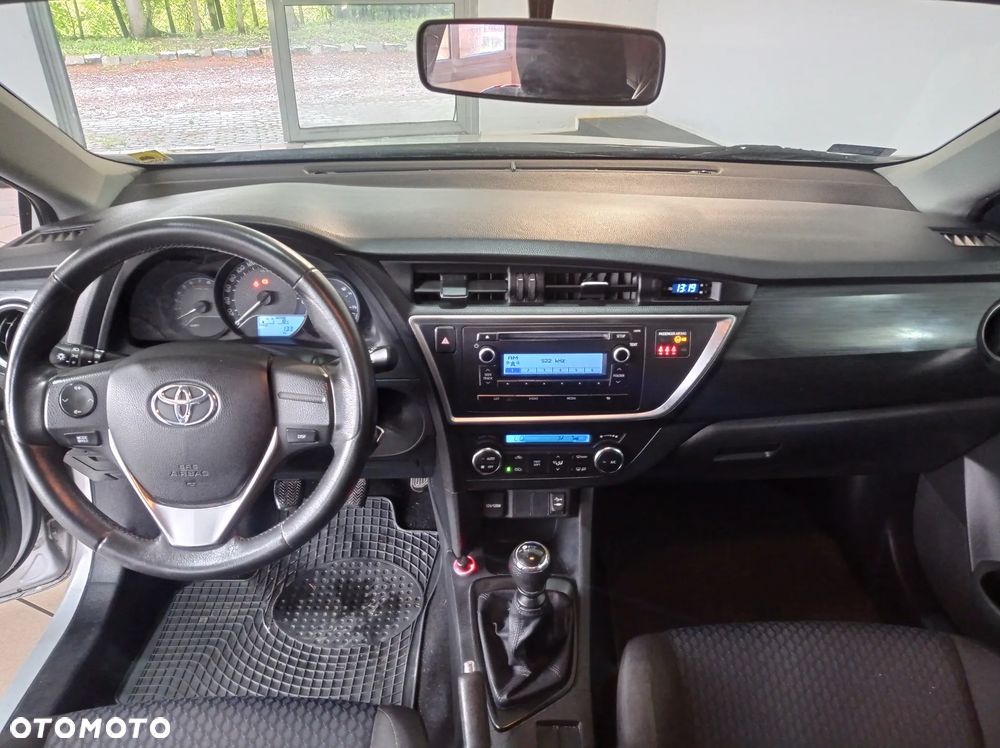 Toyota Auris 1.33 VVT-i Active - 12