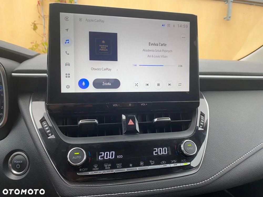 Toyota Corolla 1.8 Hybrid Comfort - 27