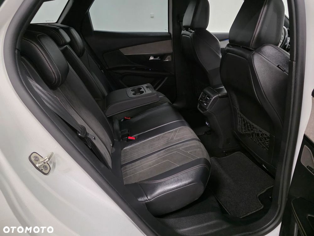 Peugeot 3008 BlueHDi 130 Stop & Start EAT8 GT - 18