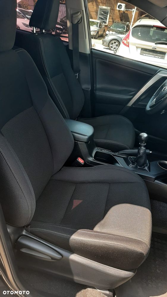 Toyota RAV4 2.0 D-4D 4x2 Start-Stop - 16