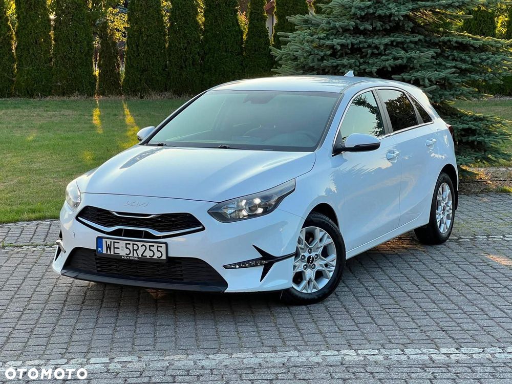 Kia Ceed 1.6 CRDi mHEV Business Line DCT - 1