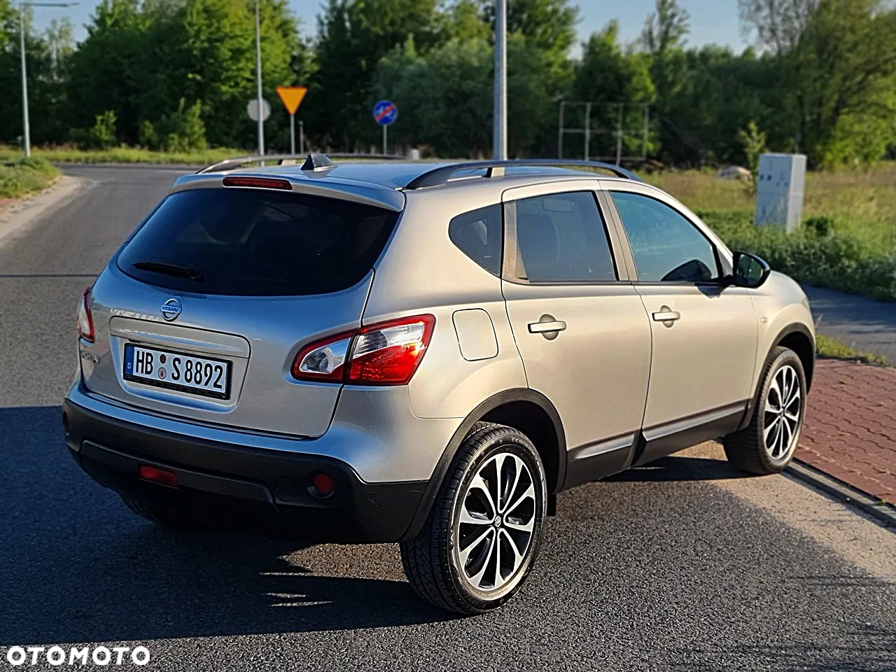 Nissan Qashqai - 4