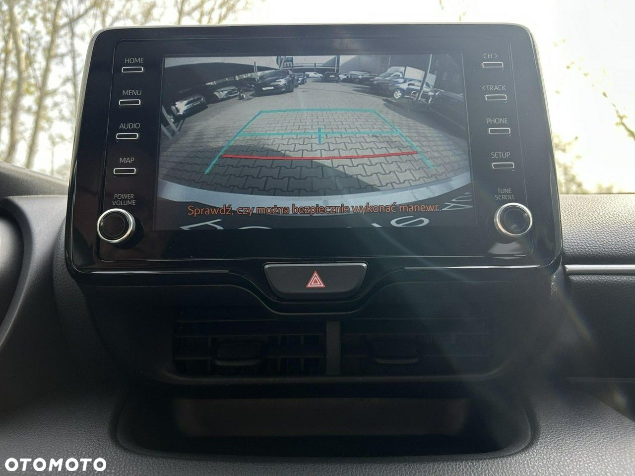 Toyota Yaris - 17