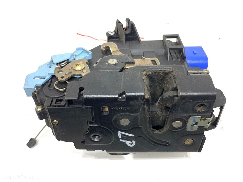 ZAMEK DRZWI LEWY PRZÓD  VW TOURAN (1T1, 1T2) 2003 - 2010 2.0 TDI 16V 103 kW [140 KM] olej napędowy - 2