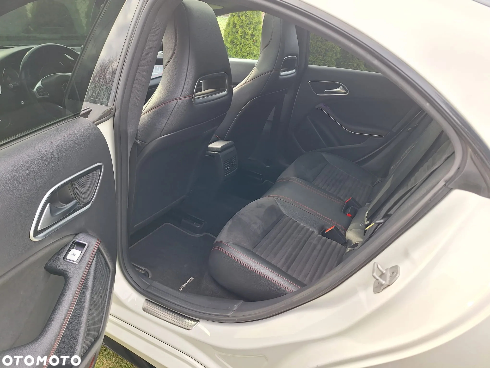 Mercedes-Benz CLA 220 (CDI) d AMG Line - 12