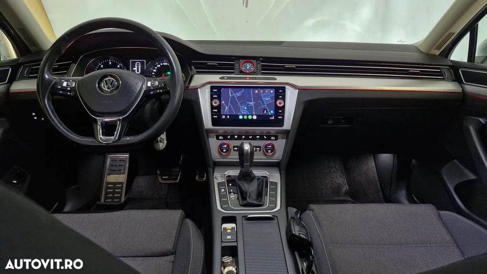 Volkswagen Passat 2.0 TDI DSG Comfortline - 6