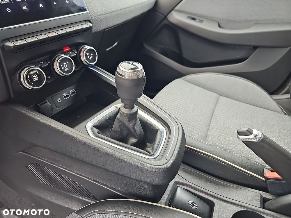 Renault Clio 1.0 TCe Techno - 15