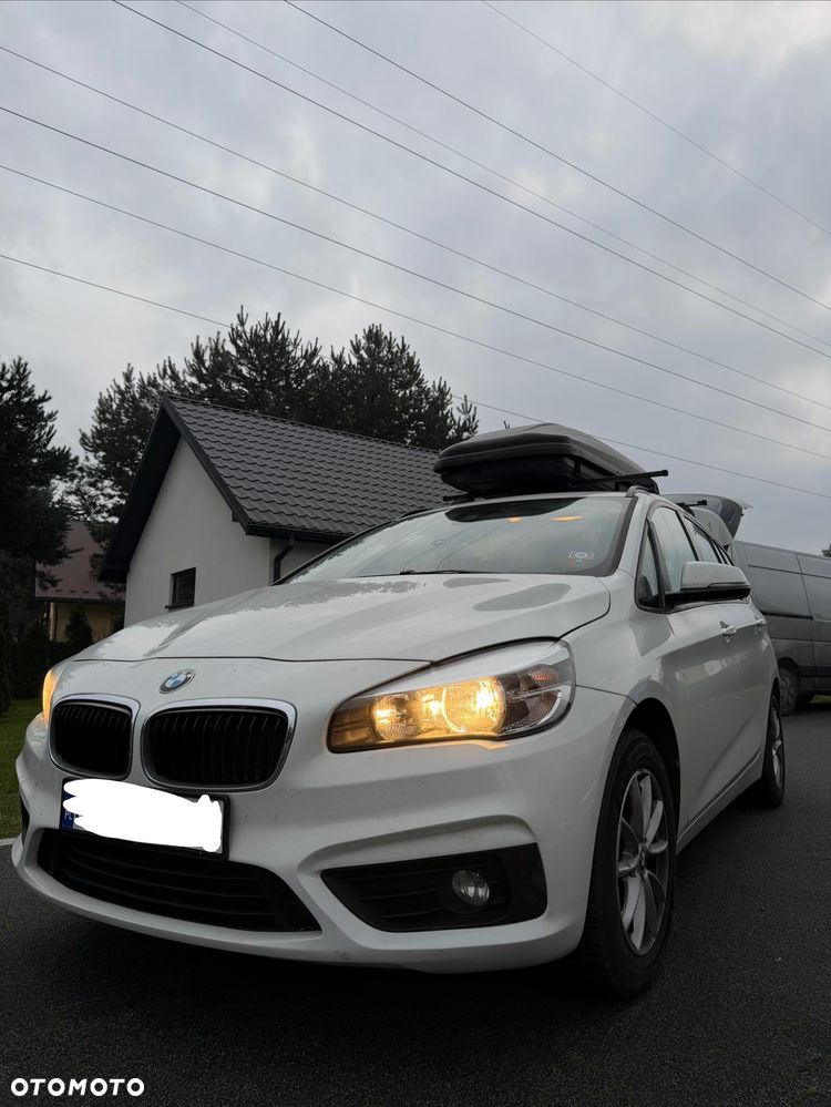BMW Seria 2 216d - 1