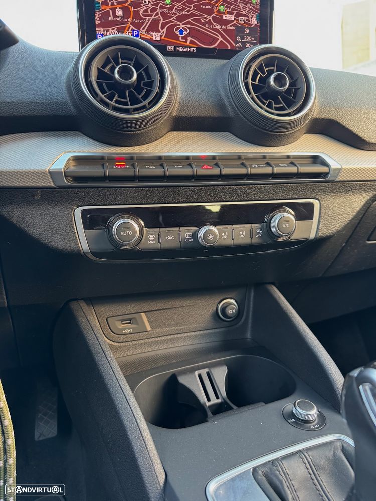 Audi Q2 - 10