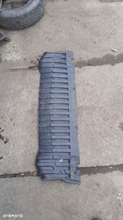 Osłona Dolna chłodnic Audi A5 - 1