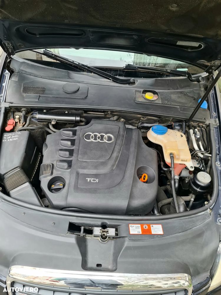 Audi A6 2.0 TDI DPF Avant - 13