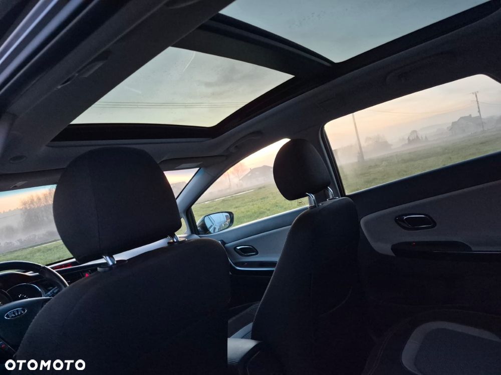 Kia Ceed 1.6 CRDi 136 ISG Platinum Edition - 27