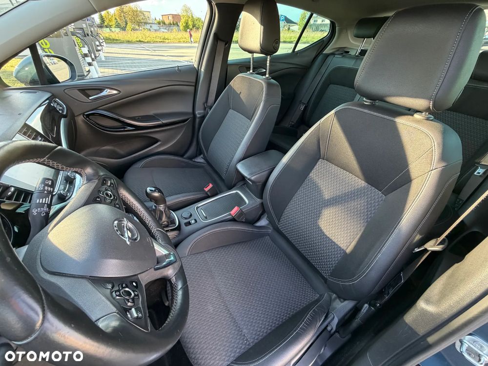 Opel Astra - 12