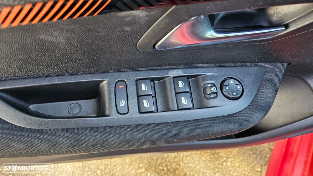 Peugeot 208 1.5 BlueHDi Active Pack - 24