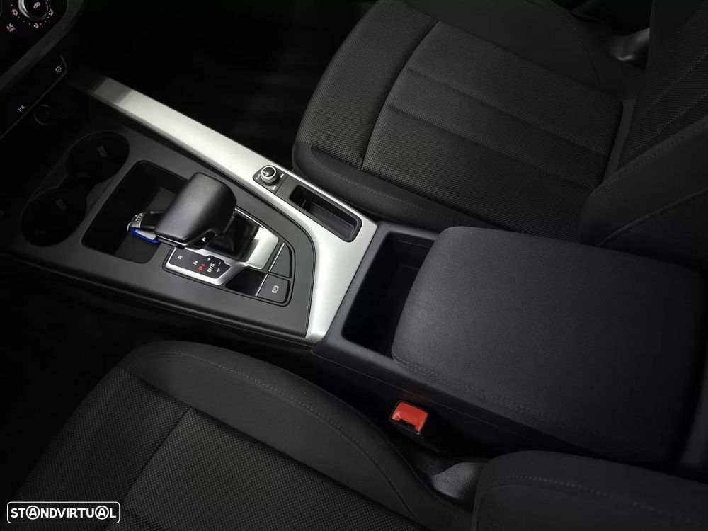 Audi A4 Avant 40 TDI S tronic advanced - 39