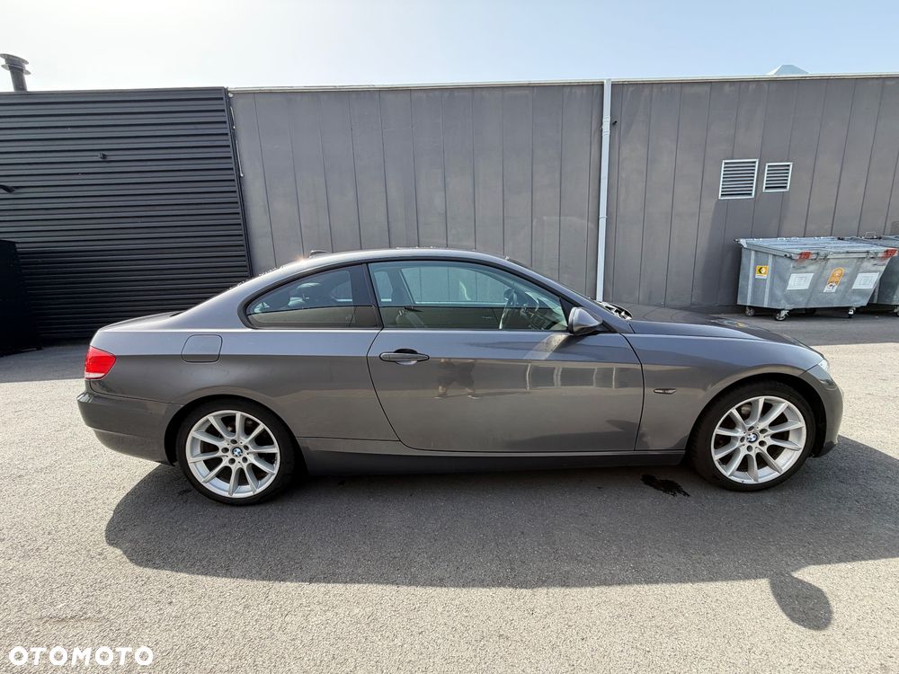 BMW Seria 3 320d - 6
