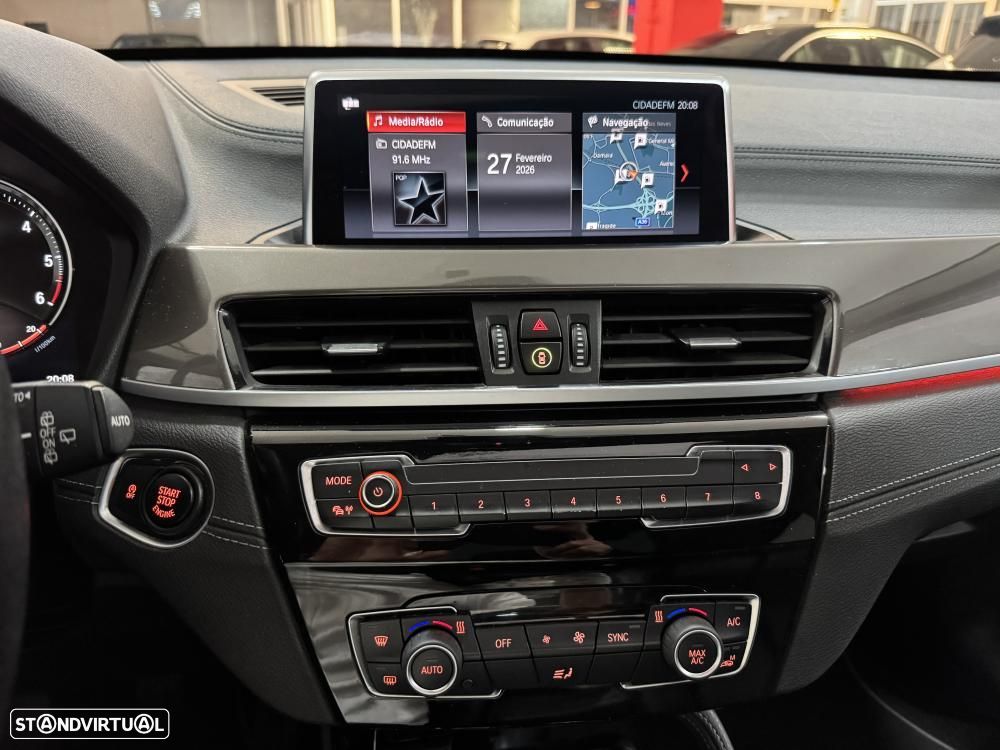 BMW X1 16 d sDrive xLine - 32