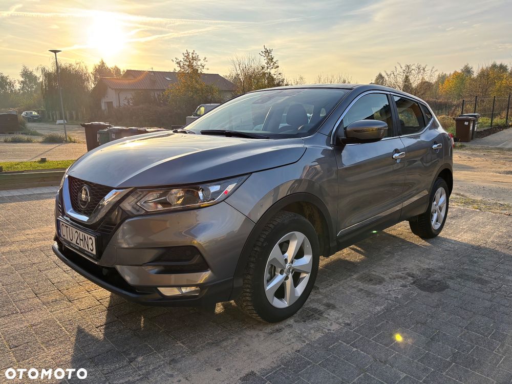 Nissan Qashqai - 2